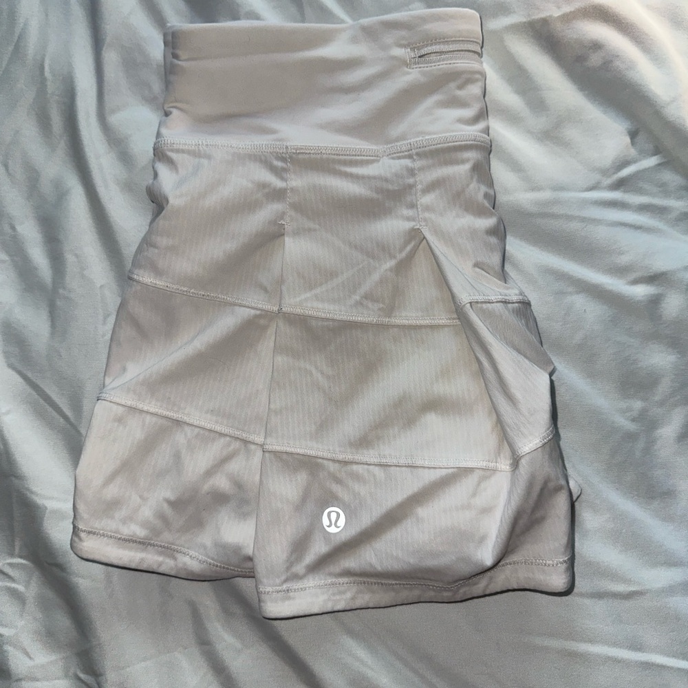 Lululemon White Pace Rival Skirt